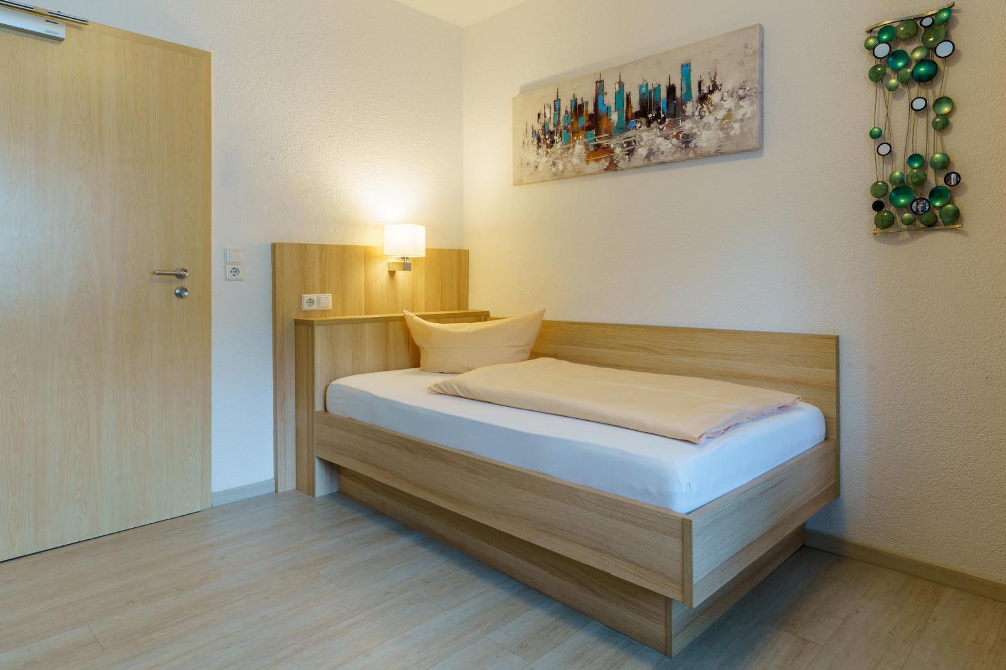 Hotel Rosenstein Heubach  Exterior photo